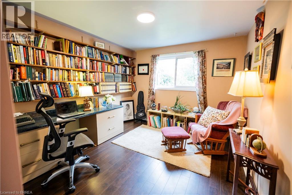 18 Old Farm Road, Brantford, Ontario N3R 6P5 - Photo 19 - 40780407