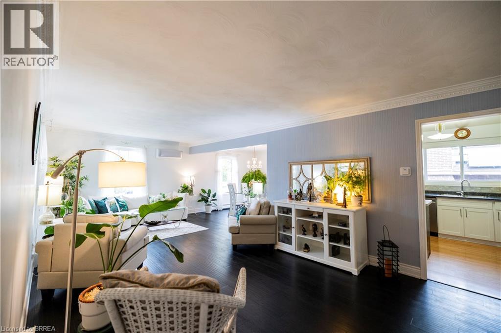 18 Old Farm Road, Brantford, Ontario N3R 6P5 - Photo 5 - 40780407