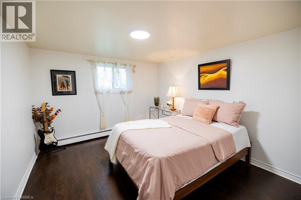 18 Old Farm Road, Brantford, Ontario N3R 6P5 - Photo 33 - 40780407