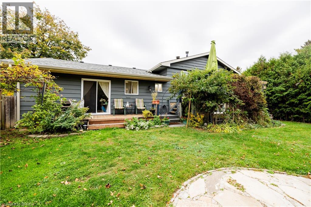 18 Old Farm Road, Brantford, Ontario N3R 6P5 - Photo 38 - 40780407