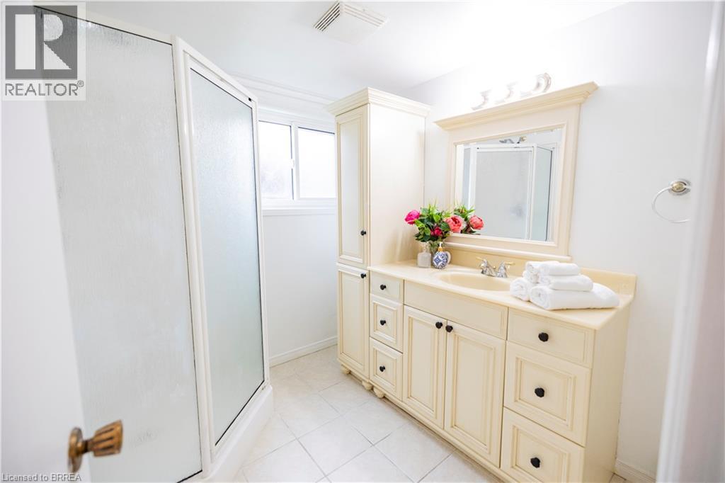 18 Old Farm Road, Brantford, Ontario N3R 6P5 - Photo 31 - 40780407