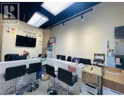 <div class="price">$390,000</div> 2325 4000 No. 3 Road, Richmond<br><div style="margin-bottom:8px;"><small>Sotheby's International Realty Canada</small></div>