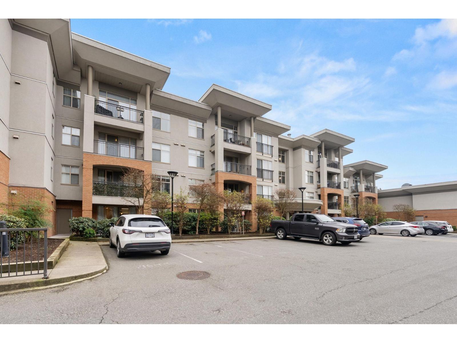 103 33545 Rainbow Avenue, Abbotsford, British Columbia  V2S 0B9 - Photo 2 - R3072235