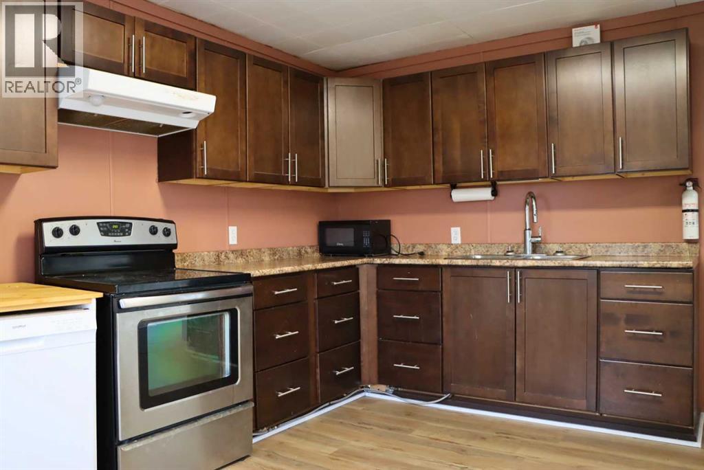 4811 51 Street, Valleyview, Alberta  T0H 3N0 - Photo 7 - A2262987