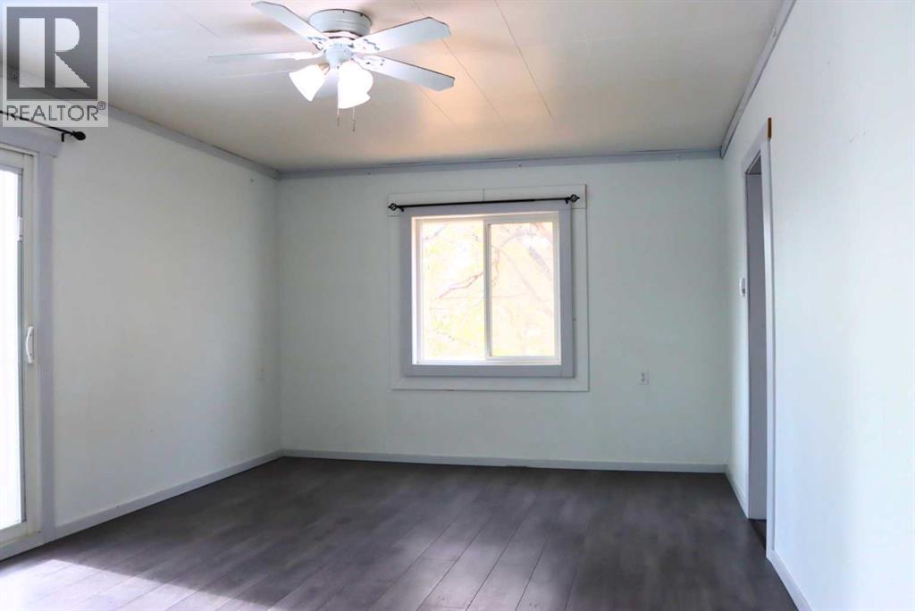 4811 51 Street, Valleyview, Alberta  T0H 3N0 - Photo 8 - A2262987