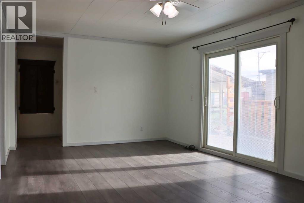 4811 51 Street, Valleyview, Alberta  T0H 3N0 - Photo 9 - A2262987