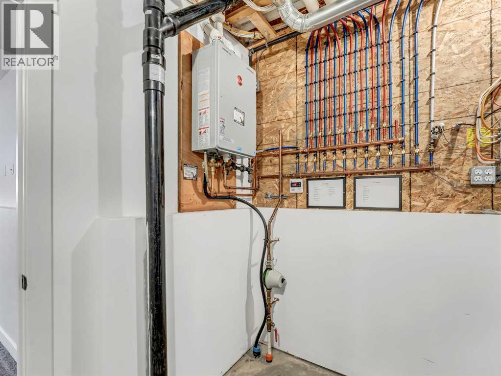 24 Upland Place W, Brooks, Alberta  T1R 1M9 - Photo 38 - A2273361