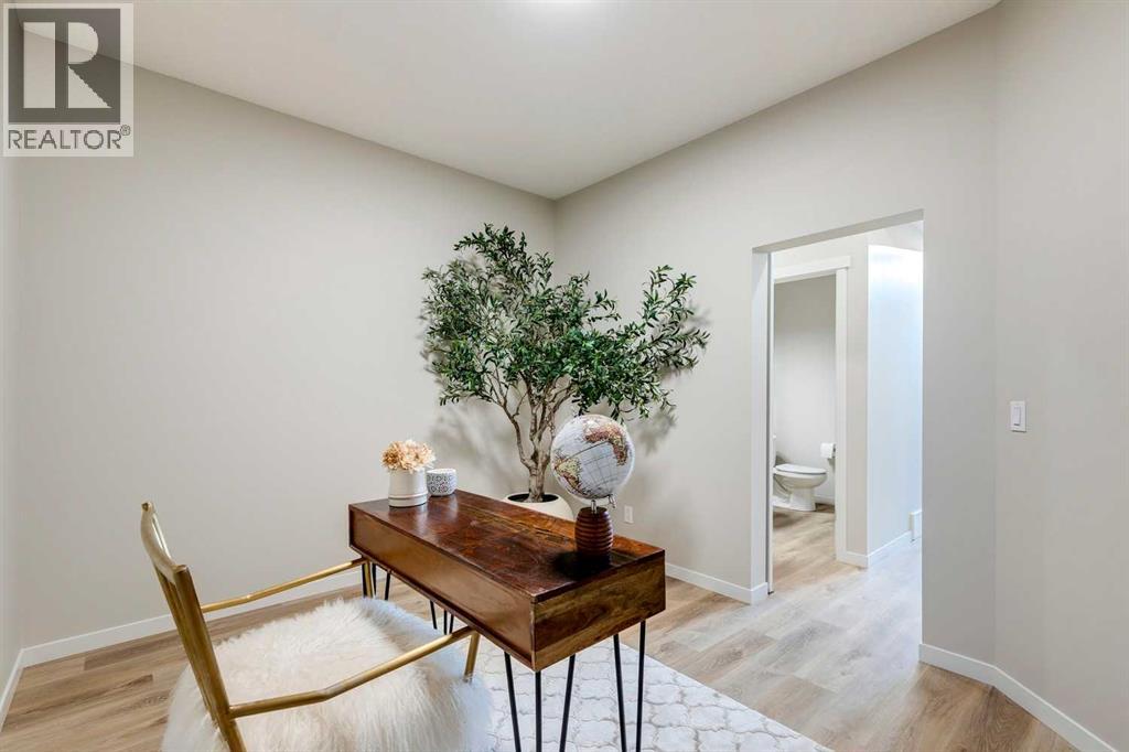 16 Heirloom Drive Se, Calgary, Alberta  T3S 0H3 - Photo 24 - A2267914