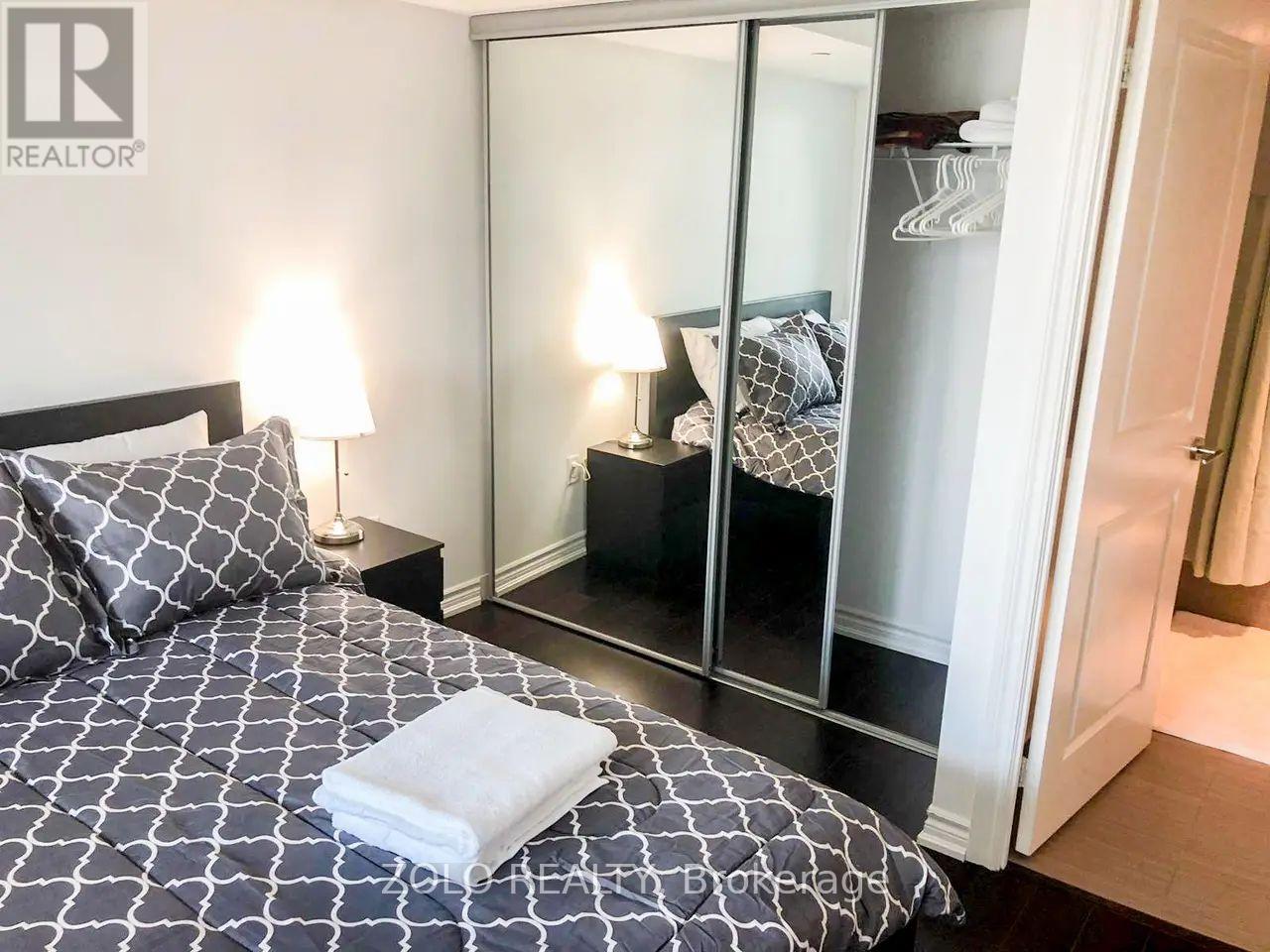 2701 - 386 Yonge Street, Toronto, Ontario  M5B 0A5 - Photo 10 - C12602358