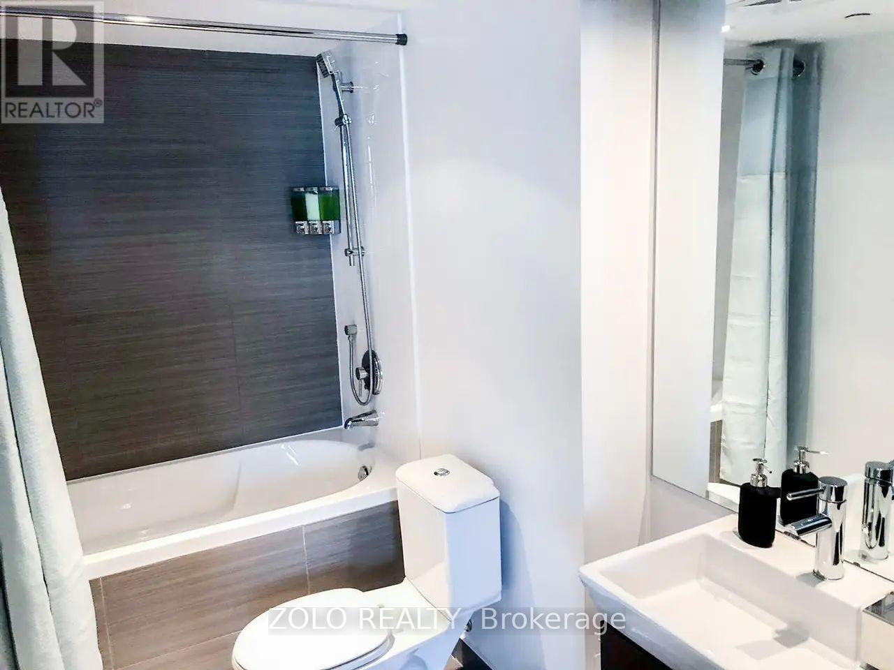 2701 - 386 Yonge Street, Toronto, Ontario  M5B 0A5 - Photo 11 - C12602358