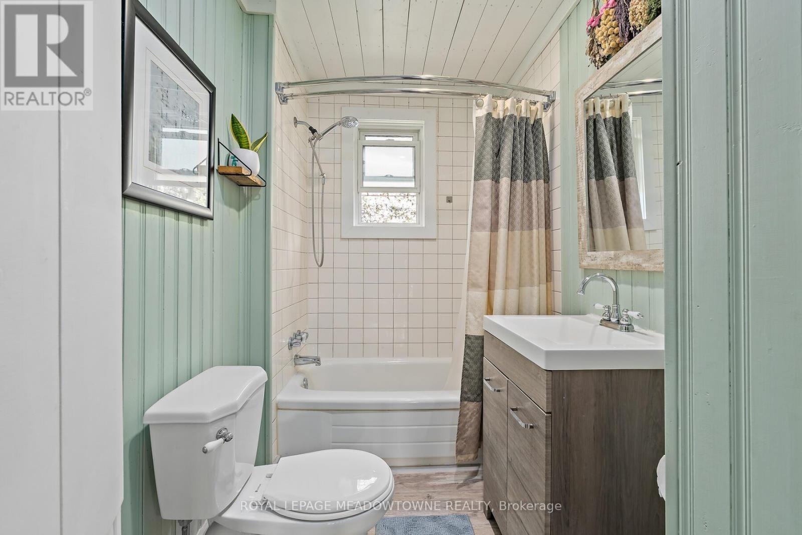 9201 24 Side Road, Erin, Ontario  N0B 1Z0 - Photo 20 - X12598556