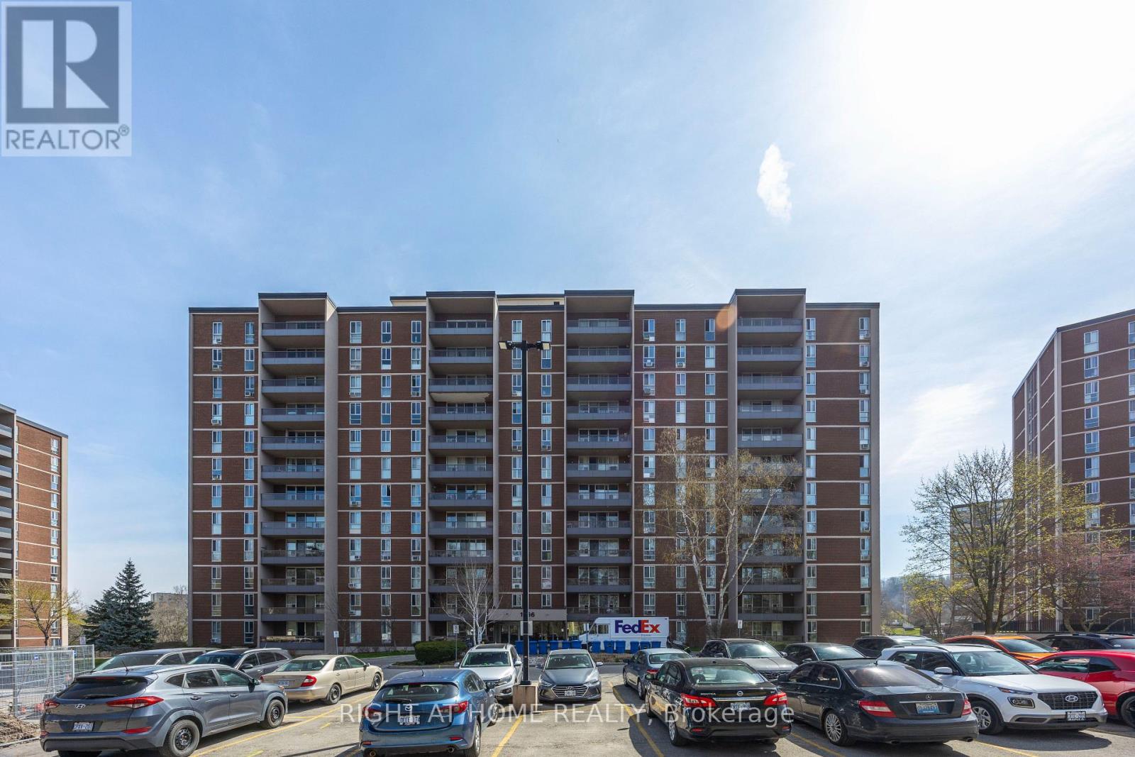 808 - 1966 MAIN STREET W, Hamilton, Ontario