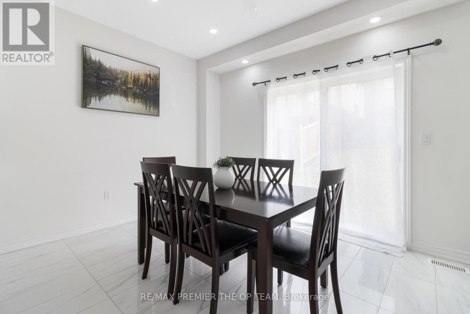 1941 Don White Court, Oshawa, Ontario L1K 1A1 - Photo 20 - E12602324