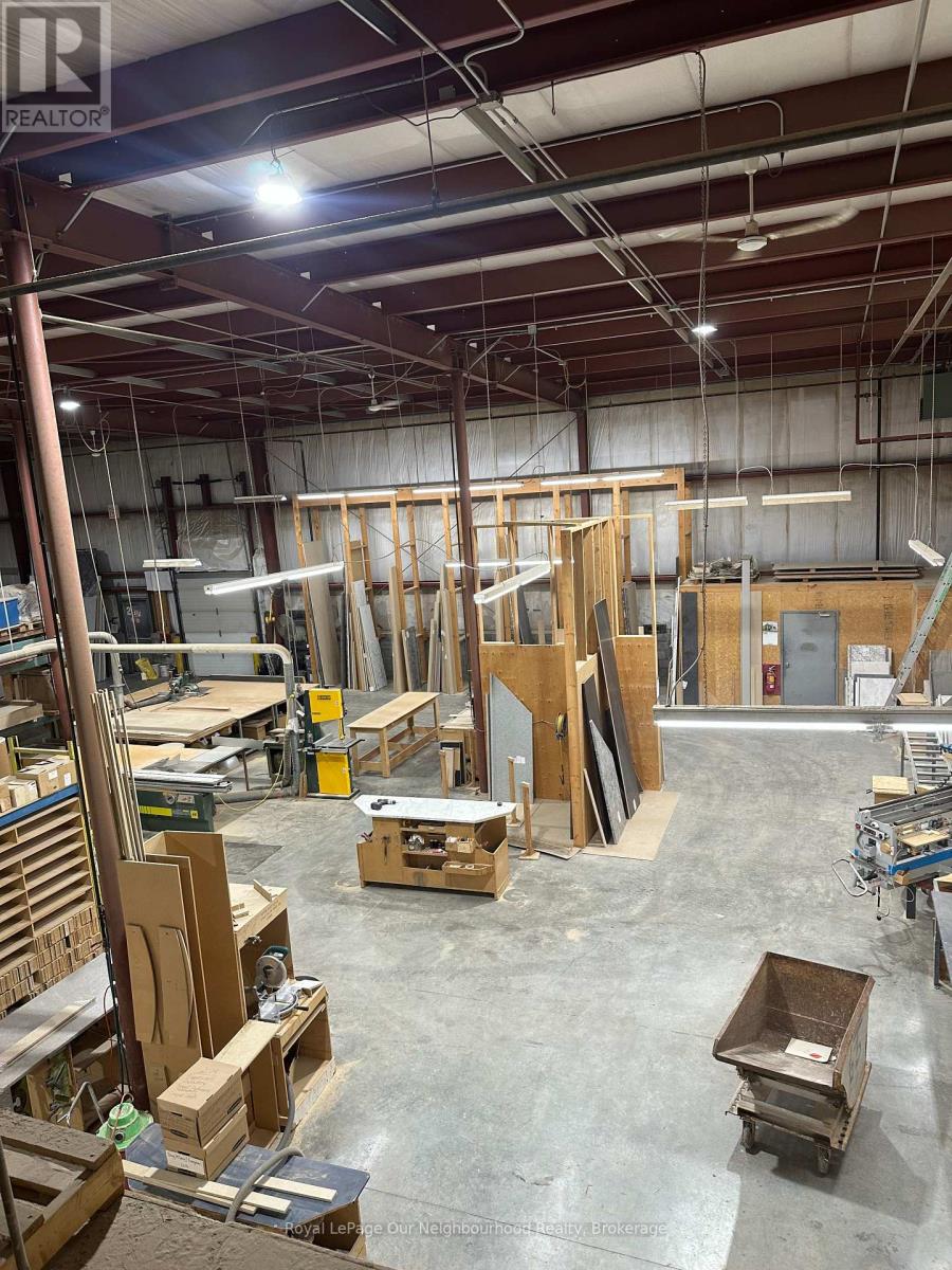 19 Frankford Crescent, Quinte West, Ontario  K8V 6H8 - Photo 12 - X12602440