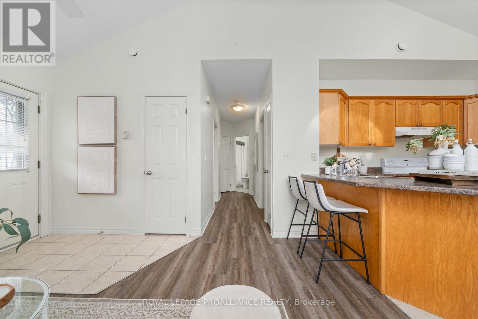 704 - 1055 Birchwood Trail, Cobourg, Ontario  K9A 5Y2 - Photo 10 - X12602512