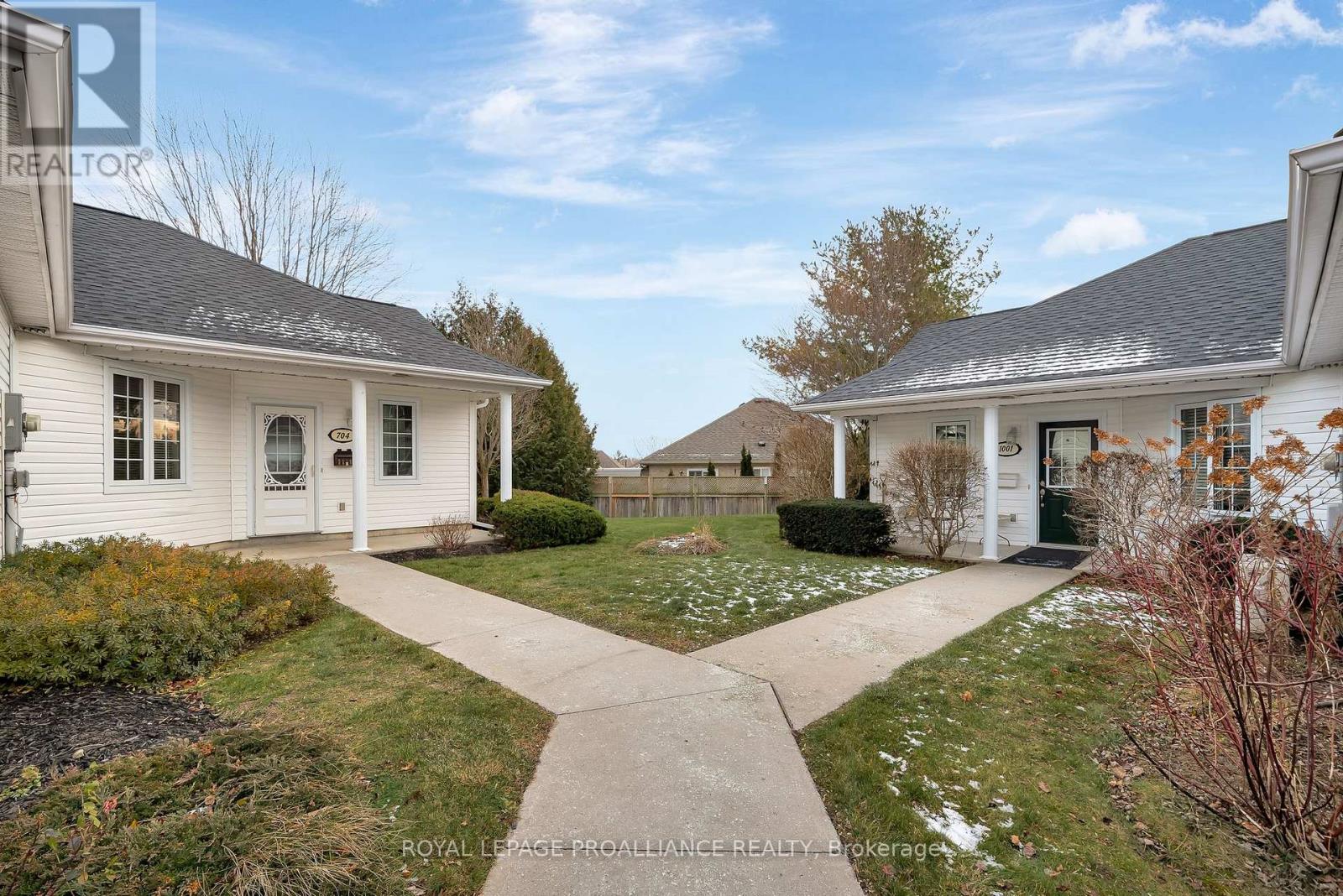 704 - 1055 Birchwood Trail, Cobourg, Ontario  K9A 5Y2 - Photo 2 - X12602512