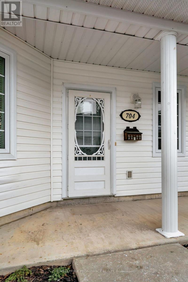 704 - 1055 Birchwood Trail, Cobourg, Ontario  K9A 5Y2 - Photo 4 - X12602512