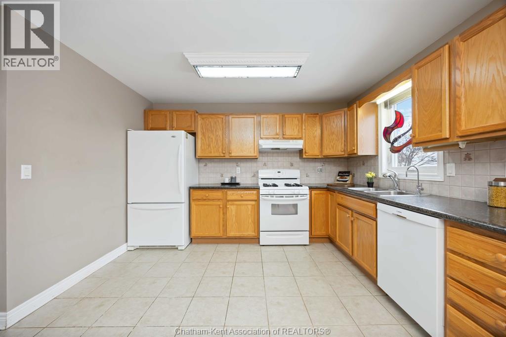 503 Trerice Street West, Dresden, Ontario  N0P 1M0 - Photo 9 - 25031104