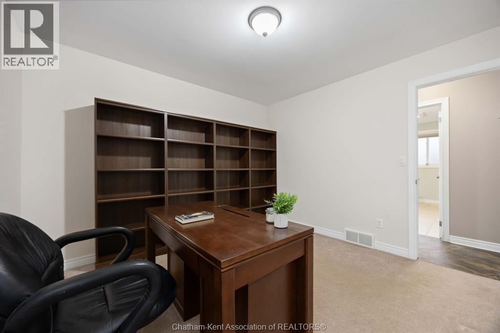 503 Trerice Street West, Dresden, Ontario  N0P 1M0 - Photo 20 - 25031104