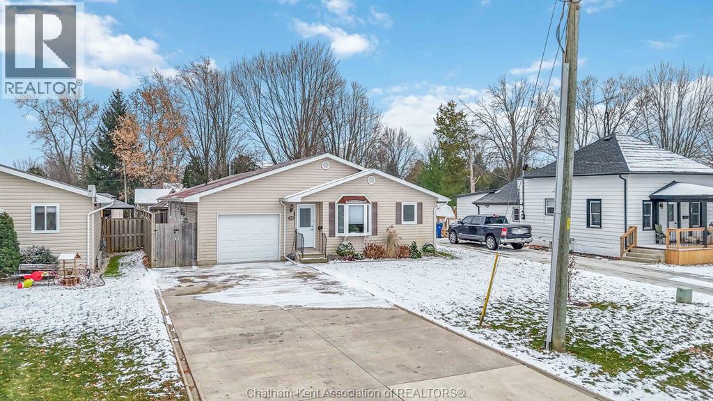 503 Trerice Street West, Dresden, Ontario  N0P 1M0 - Photo 4 - 25031104