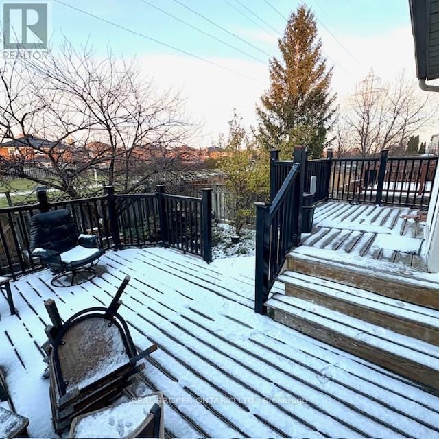 63 Acadian Heights, Brampton, Ontario  L6Y 4H3 - Photo 26 - W12602330