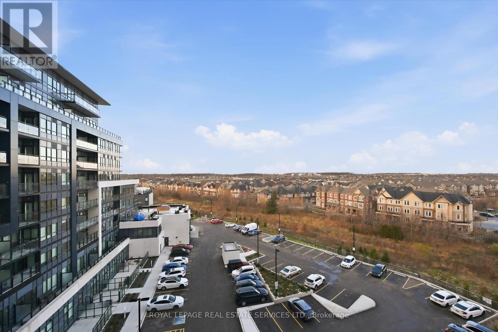 603 - 395 Dundas Street W, Oakville, Ontario  L6M 5R8 - Photo 11 - W12602334