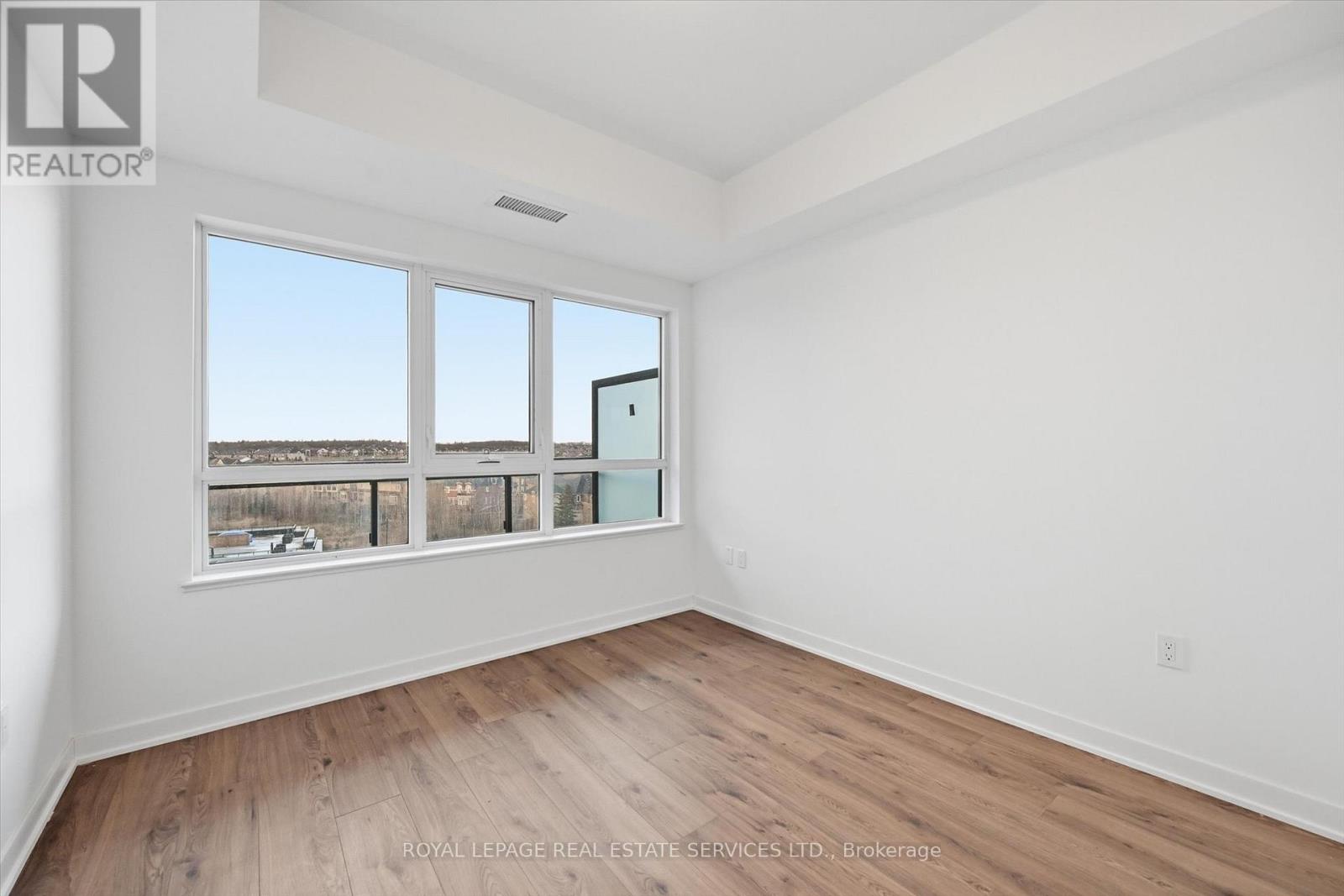 603 - 395 Dundas Street W, Oakville, Ontario  L6M 5R8 - Photo 15 - W12602334