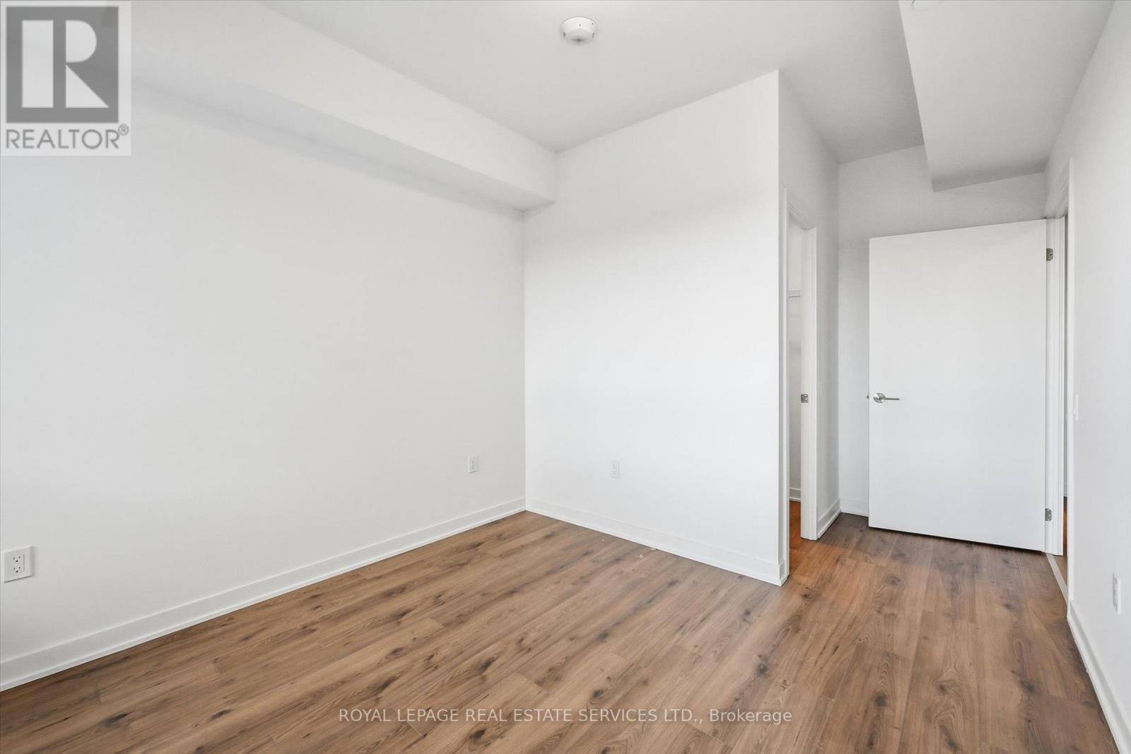 603 - 395 Dundas Street W, Oakville, Ontario  L6M 5R8 - Photo 16 - W12602334