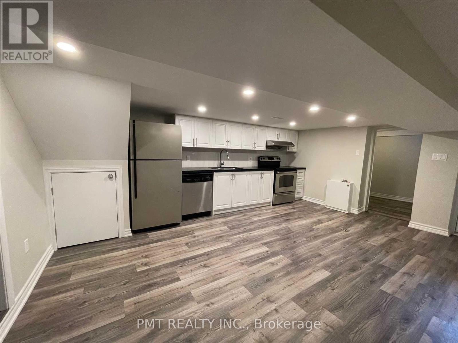 Bsmt - 449 Concord Avenue, Toronto, Ontario  M6H 2P9 - Photo 3 - W12602350