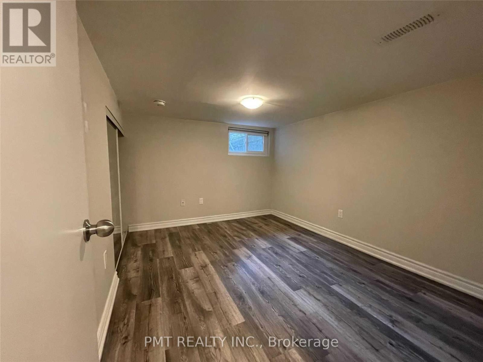 Bsmt - 449 Concord Avenue, Toronto, Ontario  M6H 2P9 - Photo 8 - W12602350