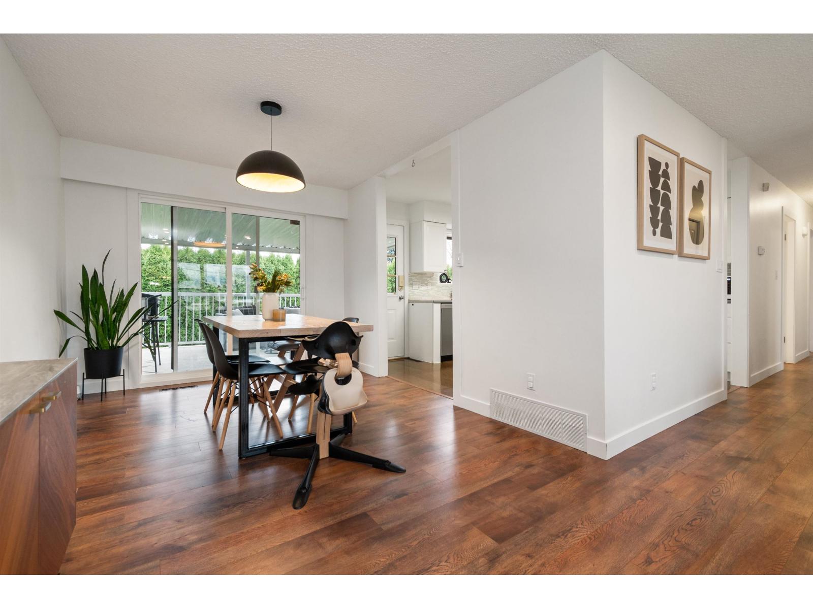 8750 Butchart Street, Chilliwack Proper South, Chilliwack, British Columbia V2P 5S3 - Photo 11 - R3072234