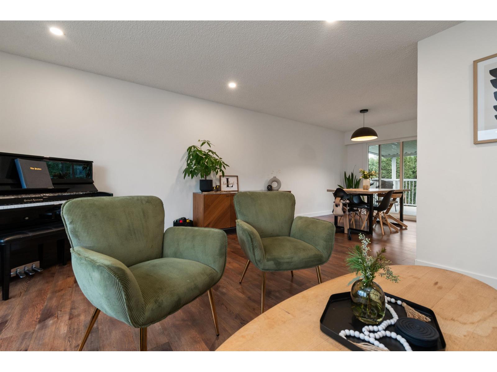 8750 Butchart Street, Chilliwack Proper South, Chilliwack, British Columbia V2P 5S3 - Photo 16 - R3072234