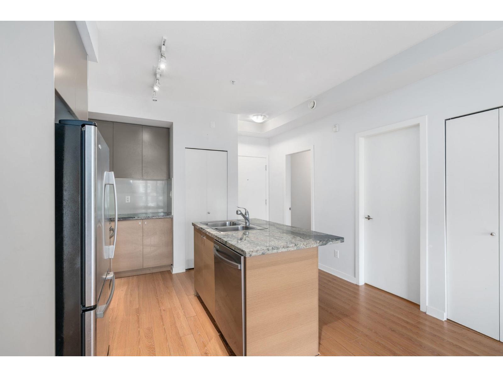 413 6440 194 Street, Surrey, British Columbia  V4N 6J7 - Photo 8 - R3072035