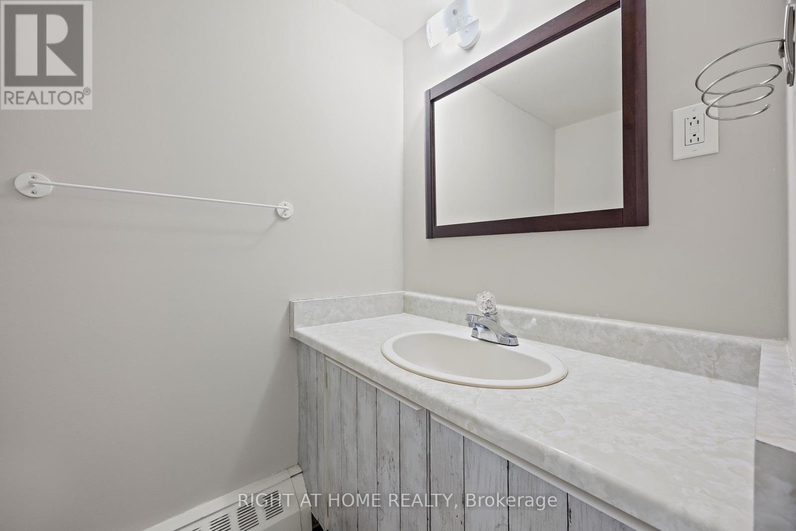 808 - 1966 Main Street W, Hamilton, Ontario L8S 1J6 - Photo 27 - X12601872