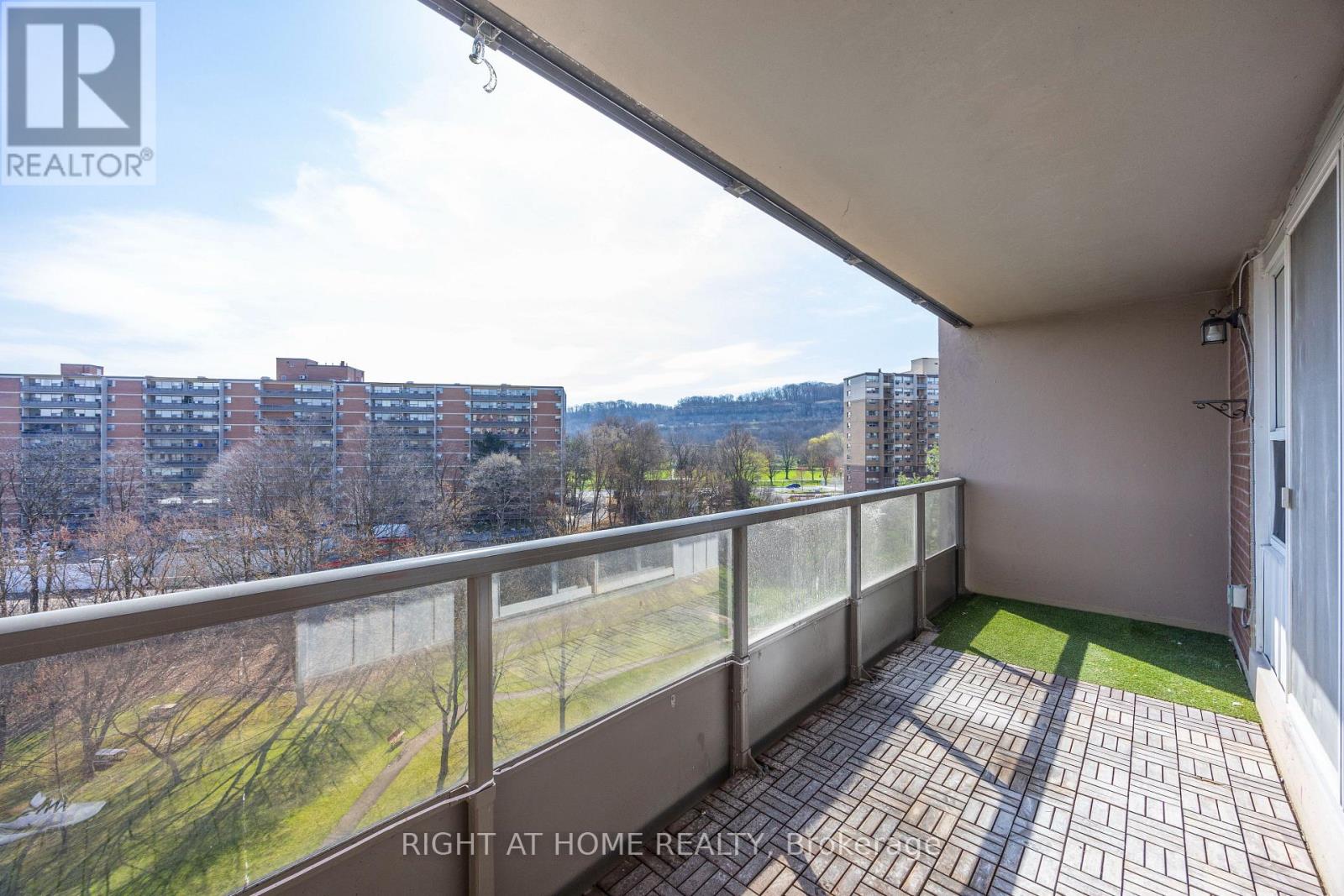 808 - 1966 Main Street W, Hamilton, Ontario L8S 1J6 - Photo 29 - X12601872