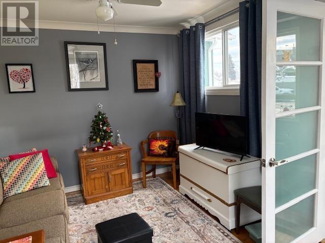 411 Southern Ave, Thunder Bay, Ontario  P7C 2T8 - Photo 5 - TB253595