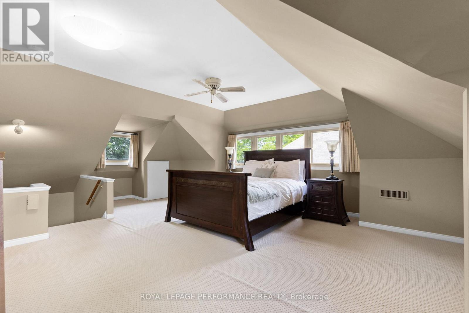 345 Third Avenue, Ottawa, Ontario  K1S 2K4 - Photo 30 - X12602456