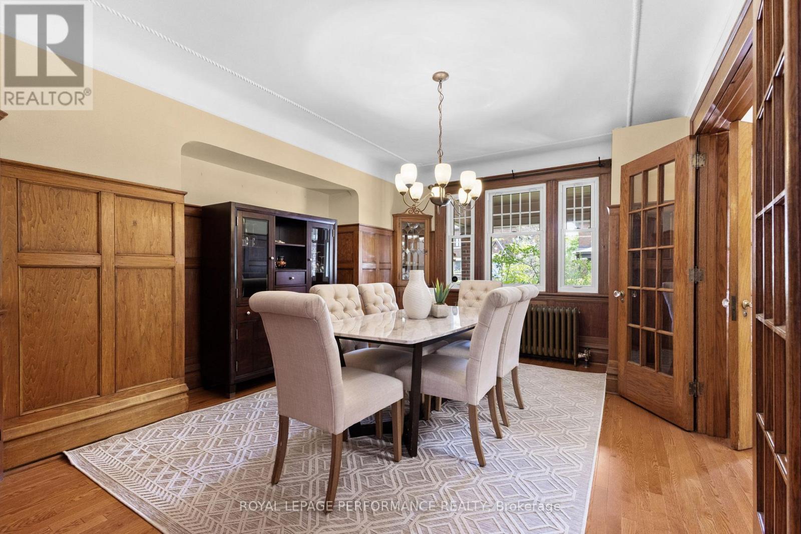 345 Third Avenue, Ottawa, Ontario  K1S 2K4 - Photo 9 - X12602456