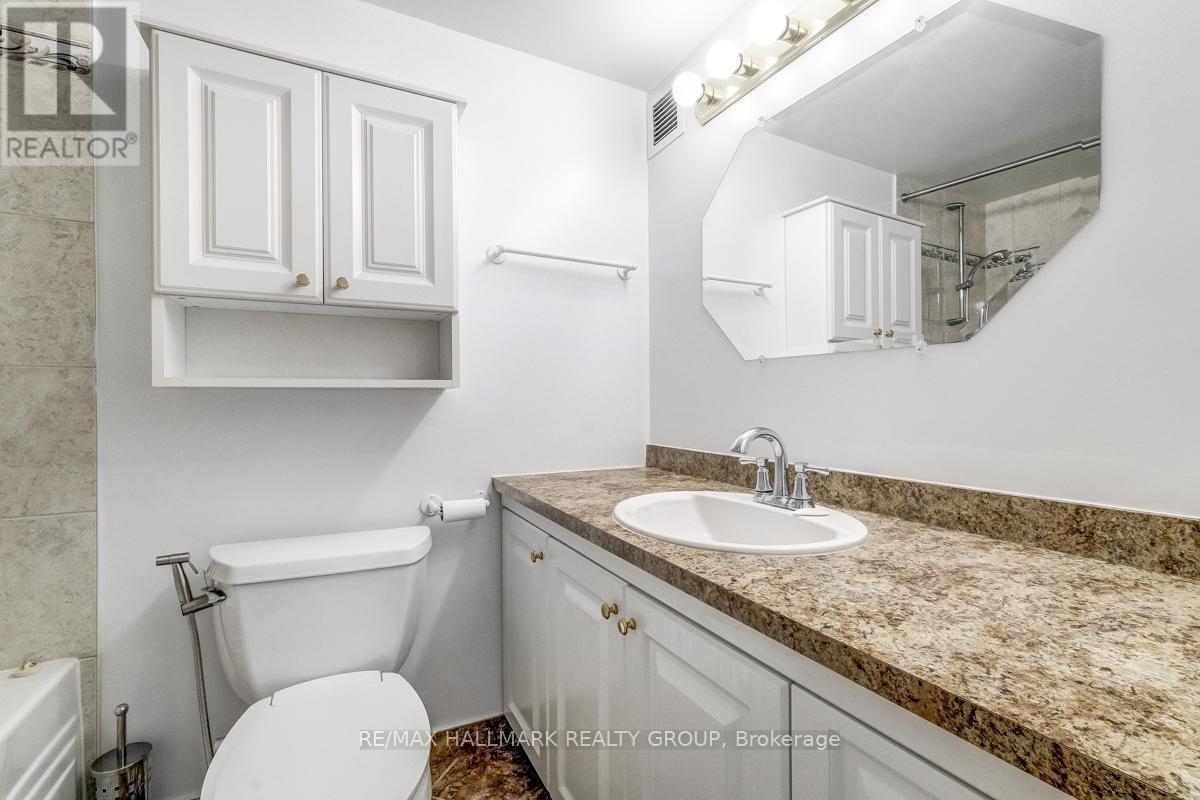 812 - 515 St Laurent Boulevard, Ottawa, Ontario  K1K 2X5 - Photo 13 - X12602502