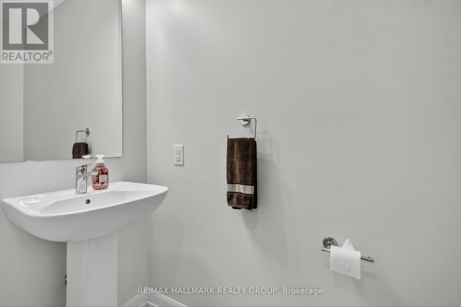 720 Cappamore Drive, Ottawa, Ontario  K2J 6W3 - Photo 19 - X12602516