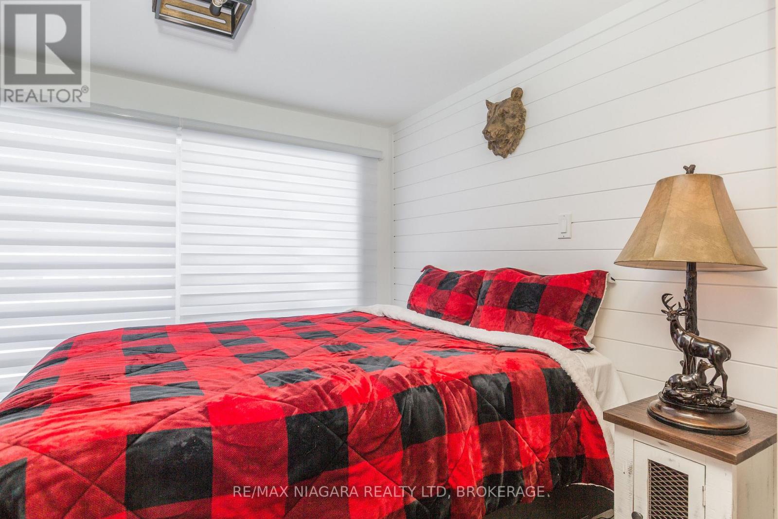 18 Sallows Drive, Tay, Ontario  L0K 2A0 - Photo 29 - S12602522