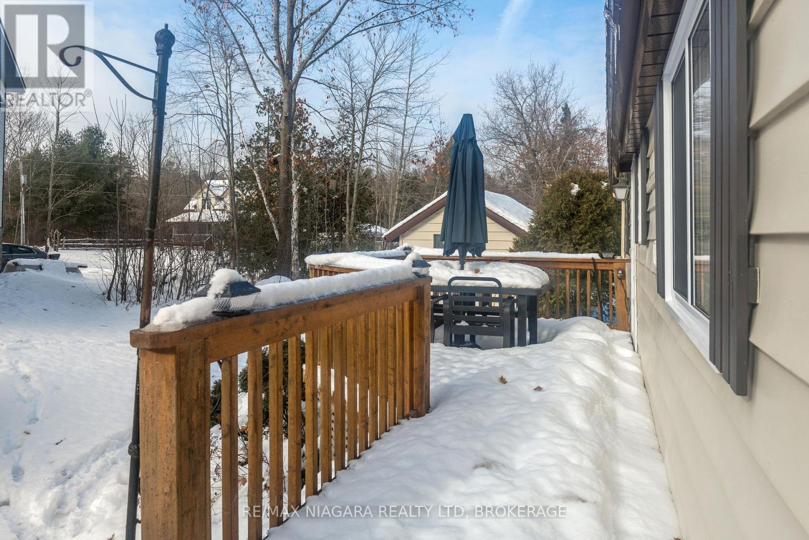 18 Sallows Drive, Tay, Ontario  L0K 2A0 - Photo 32 - S12602522