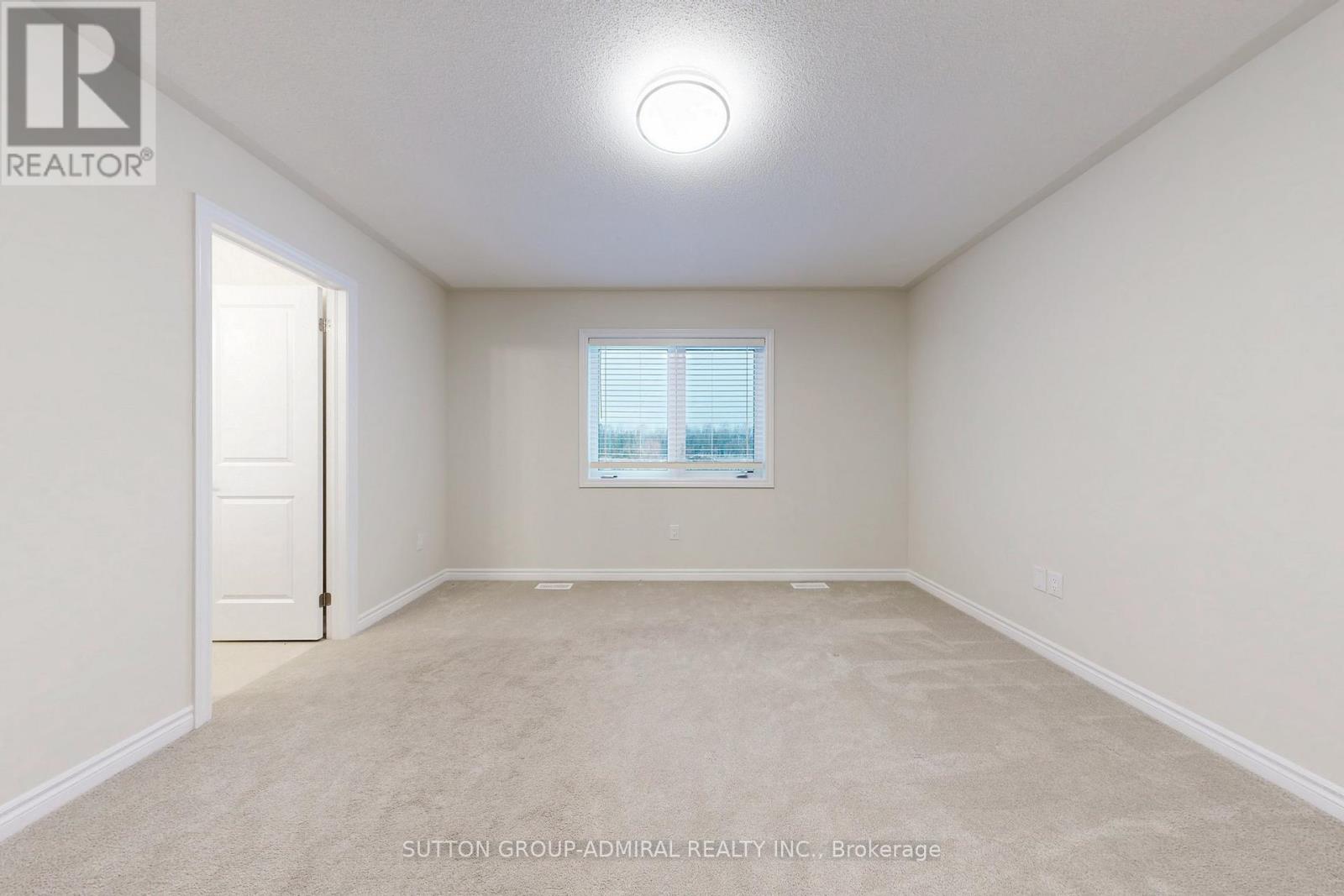 36 Hillcroft Way, Kawartha Lakes, Ontario  K0M 1A0 - Photo 22 - X12602340