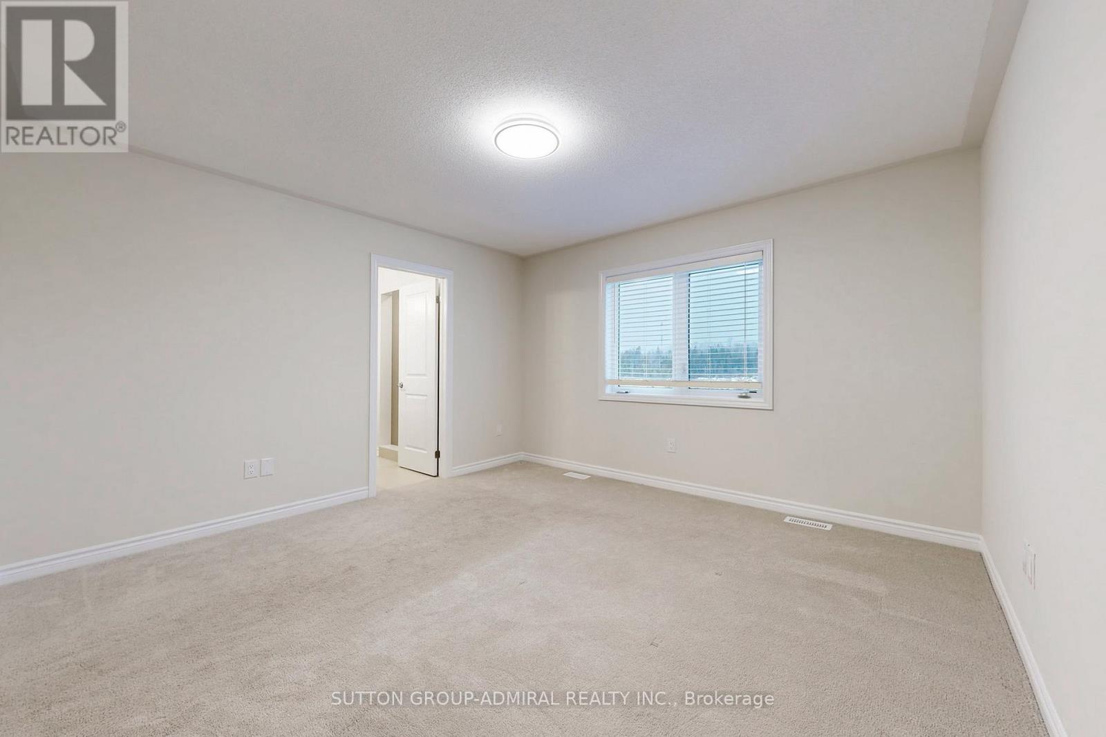 36 Hillcroft Way, Kawartha Lakes, Ontario  K0M 1A0 - Photo 23 - X12602340