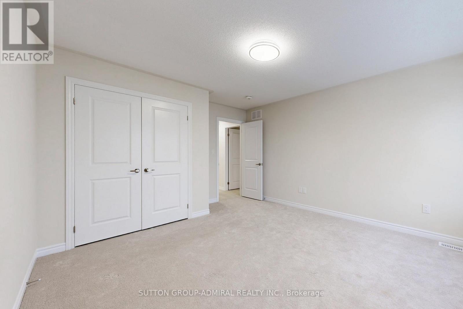 36 Hillcroft Way, Kawartha Lakes, Ontario  K0M 1A0 - Photo 35 - X12602340