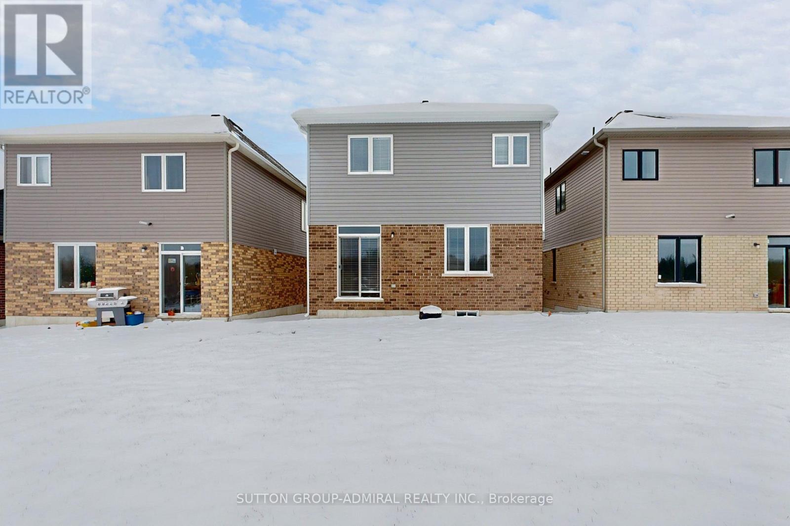 36 Hillcroft Way, Kawartha Lakes, Ontario  K0M 1A0 - Photo 45 - X12602340