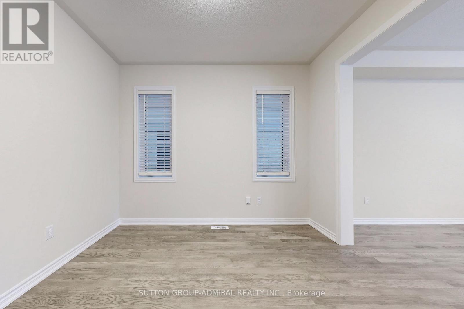 36 Hillcroft Way, Kawartha Lakes, Ontario  K0M 1A0 - Photo 9 - X12602340