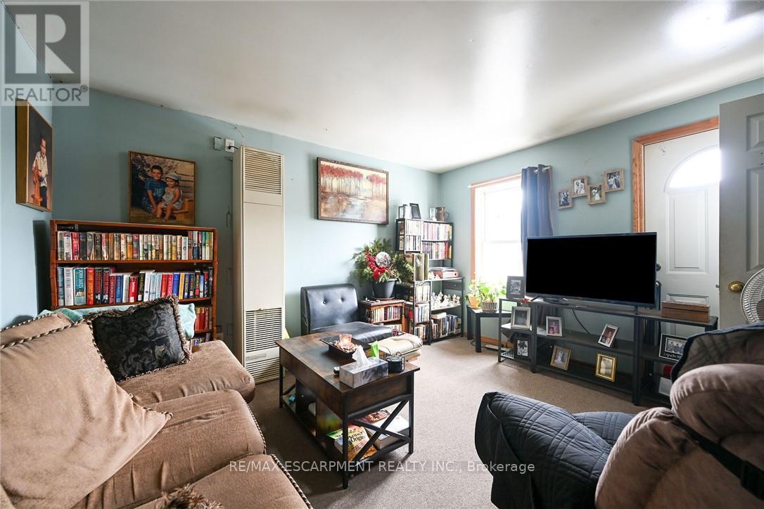 6 Howard Street, Haldimand, Ontario  N0A 1H0 - Photo 12 - X12602348