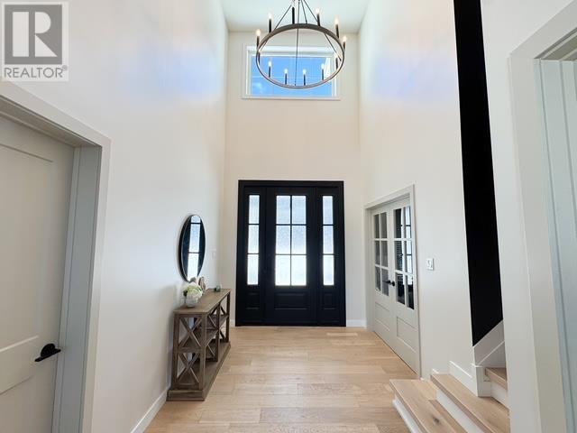 2105 Foothill Dr, Thunder Bay, Ontario  P7J 0L1 - Photo 4 - TB253619