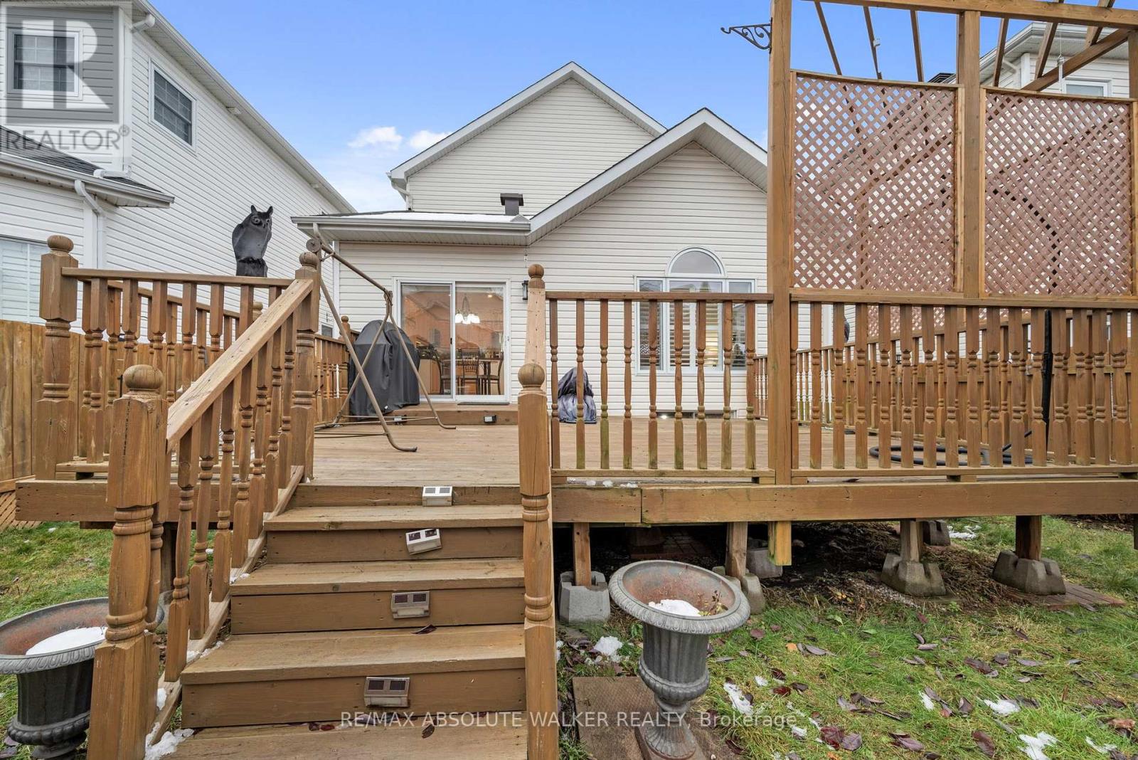 1662 Frenette Street, Ottawa, Ontario  K4A 4L4 - Photo 39 - X12602210